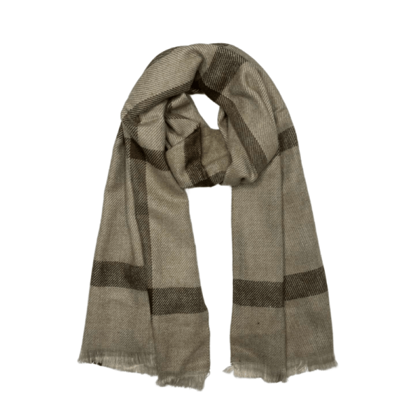 КАРИРАН БЕЖ ШАЛ ОД ДЕВСТВЕНА ВОЛНА