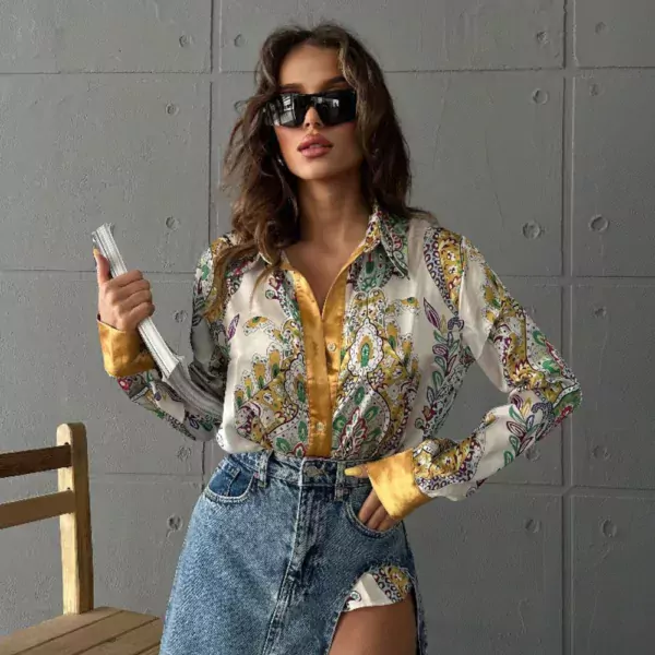 САТЕНСКА КОШУЛА СО ДЕЗЕН