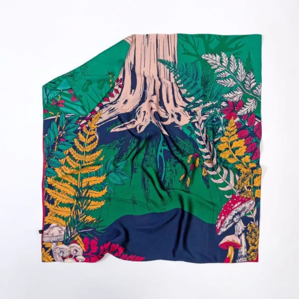 Шарена Свилена Марама